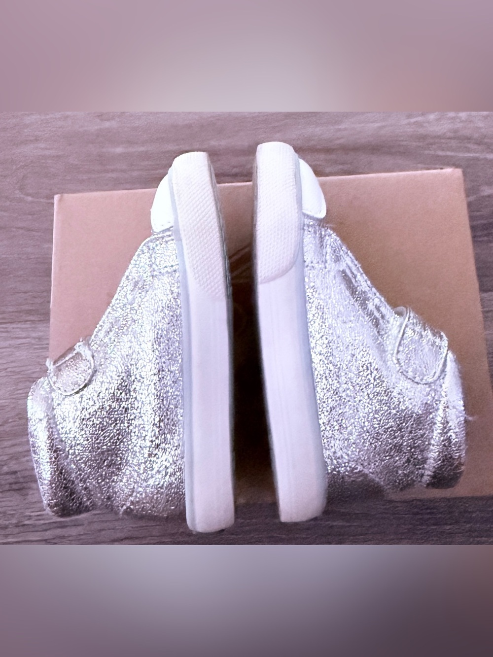 See Kai Run Drew Silver High Top Sneakers - Picture 4 of 7